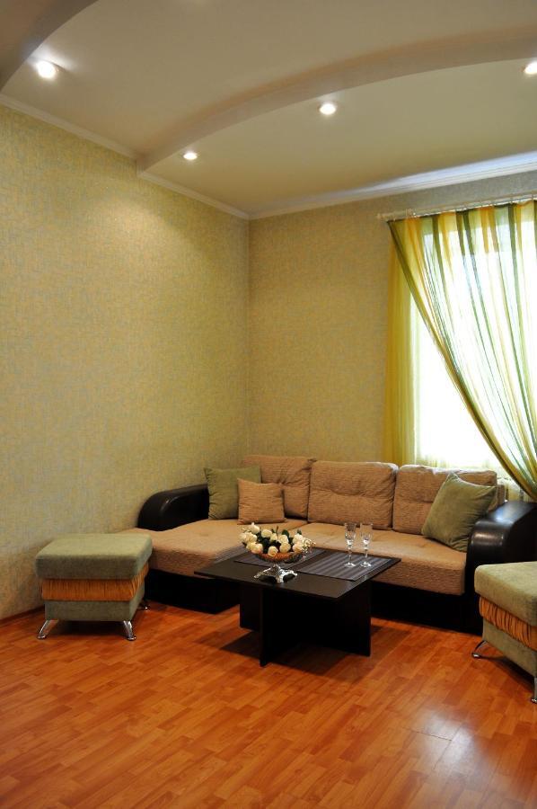 Apartment On Karbyshewa 1 Grodno Buitenkant foto