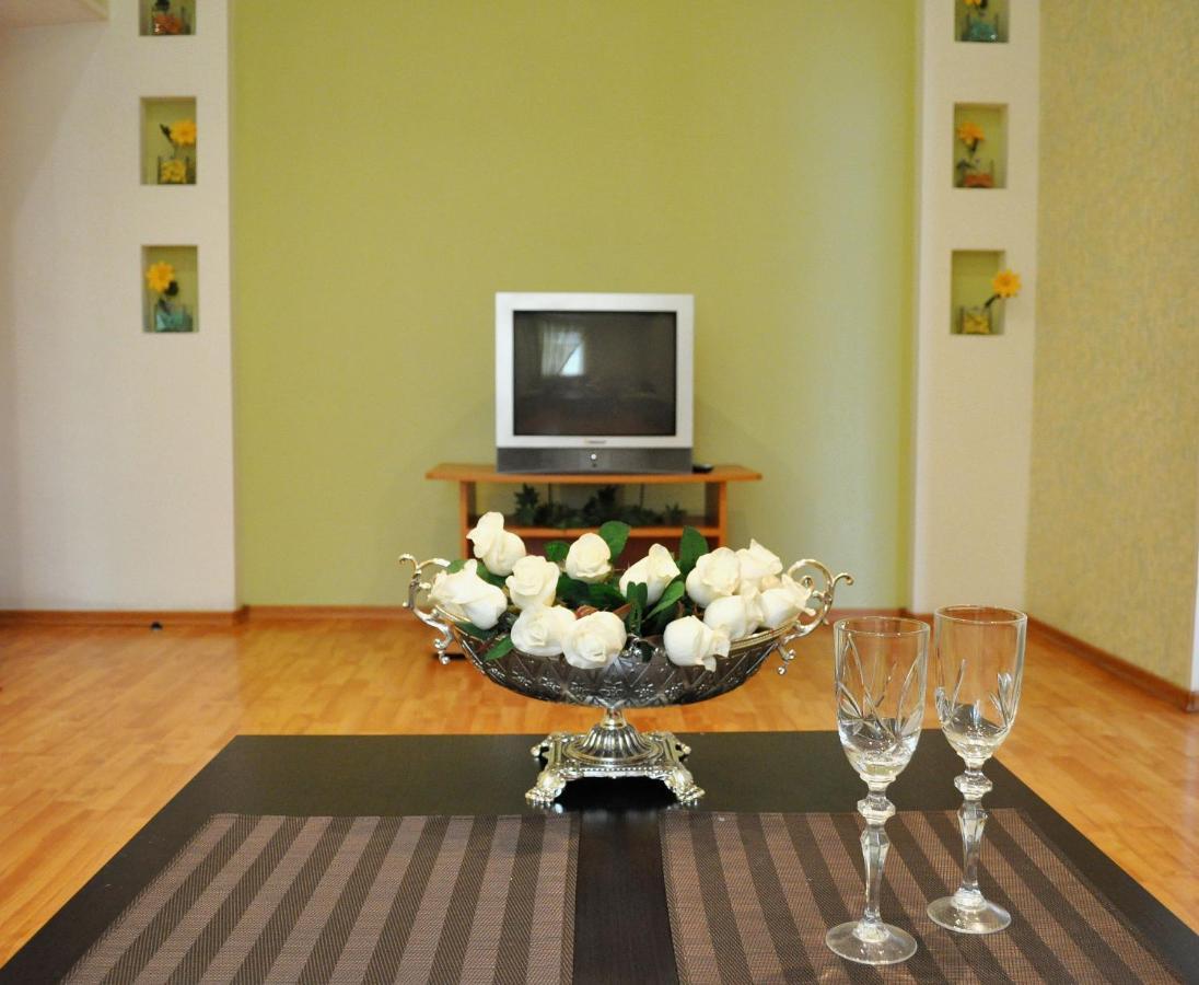 Apartment On Karbyshewa 1 Grodno Buitenkant foto